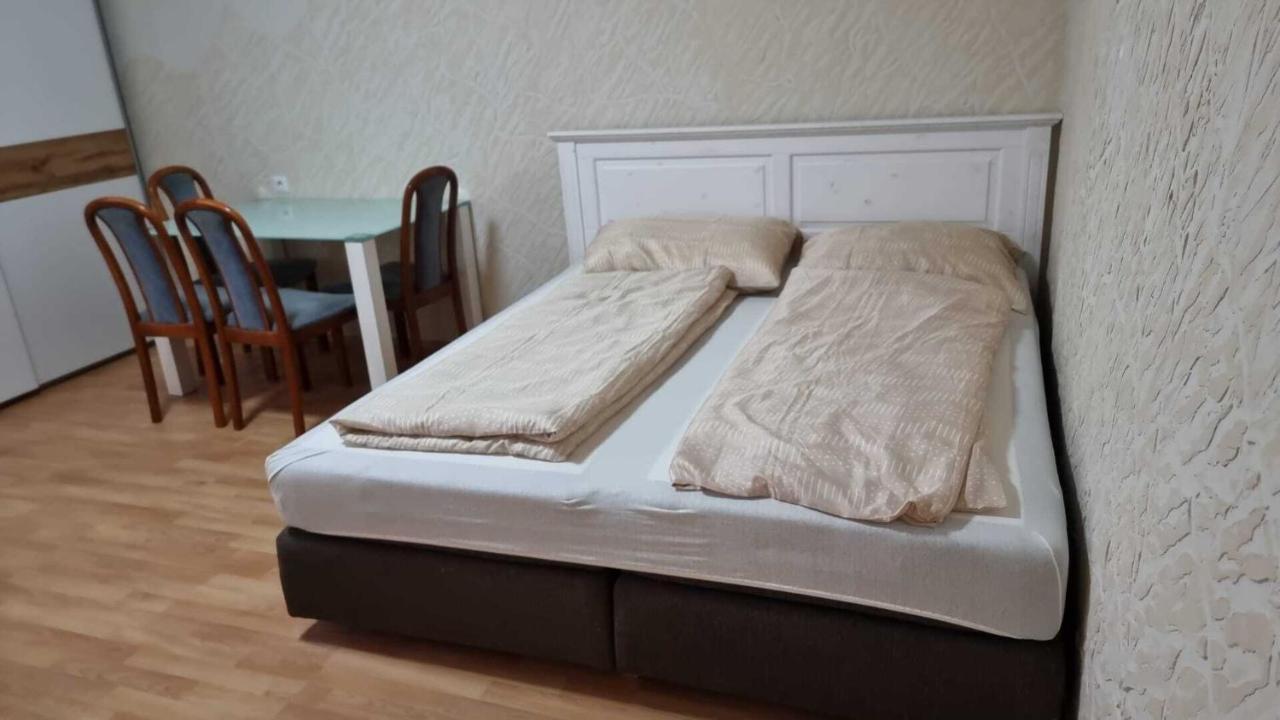 Premier Double Room Mz Вена Экстерьер фото